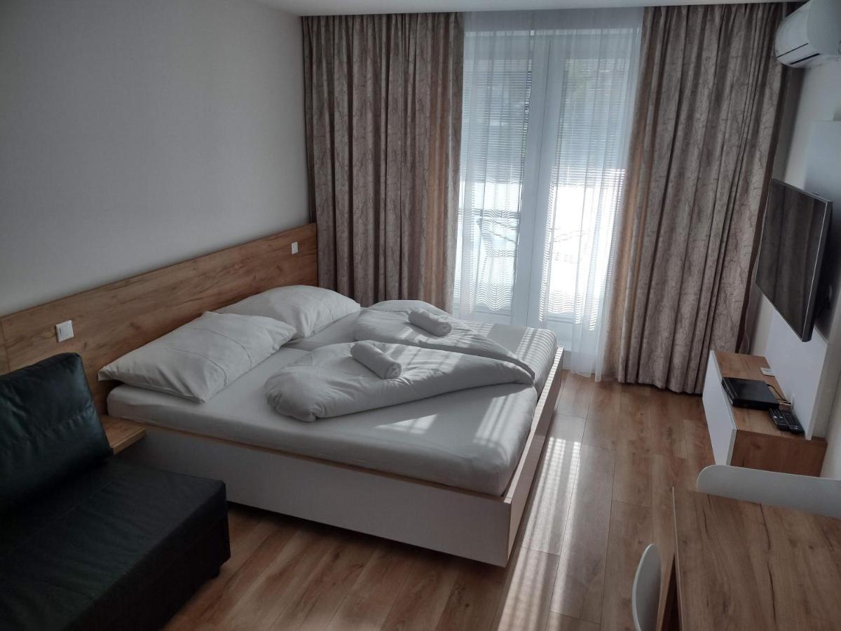 Apartman Kyjev Bellegszencse Kültér fotó